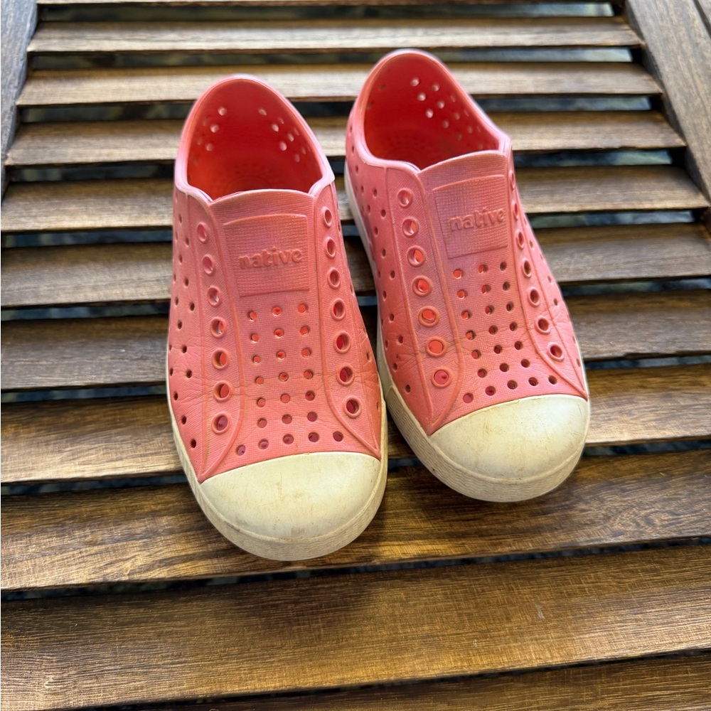 Native Kids Coral Pink Slip-On Water Shoes with White Toe Cap C10 USA Toddler 10